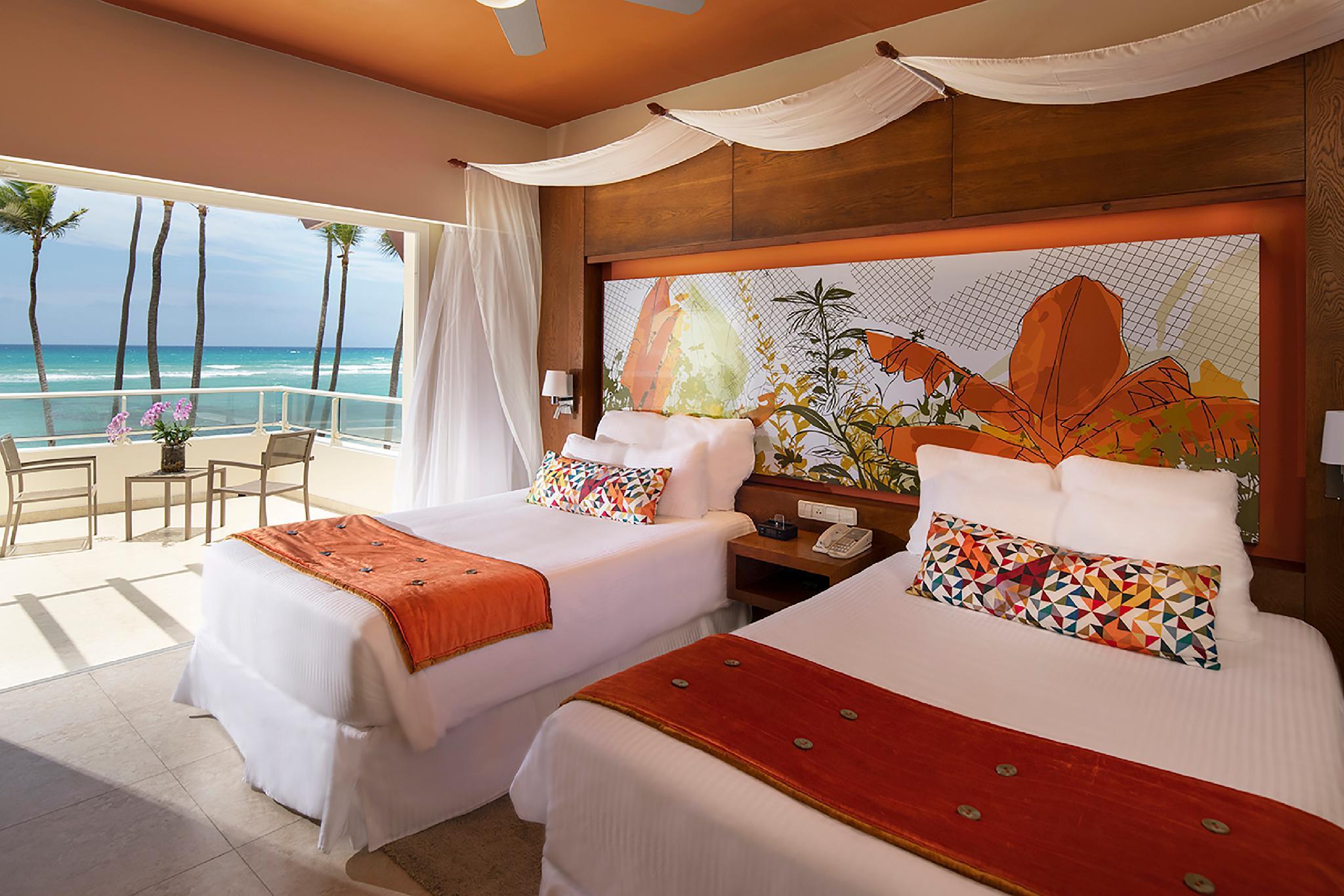Breathless Punta Cana Resort & Spa (Adults Only) Kültér fotó A room at the Hard Rock Hotel