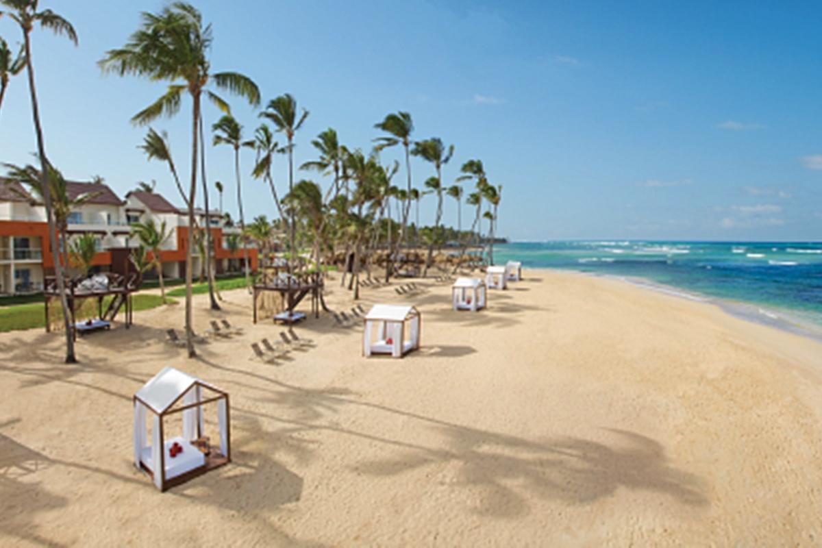 Breathless Punta Cana Resort & Spa (Adults Only) Kültér fotó Beach at Hard Rock Hotel & Casino Punta Cana