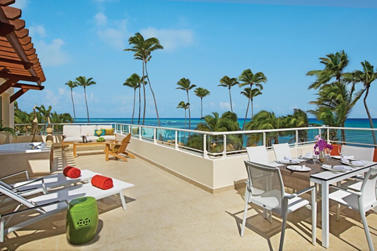 Breathless Punta Cana Resort & Spa (Adults Only) Kültér fotó Rooftop at the Hard Rock Hotel & Casino Punta Cana