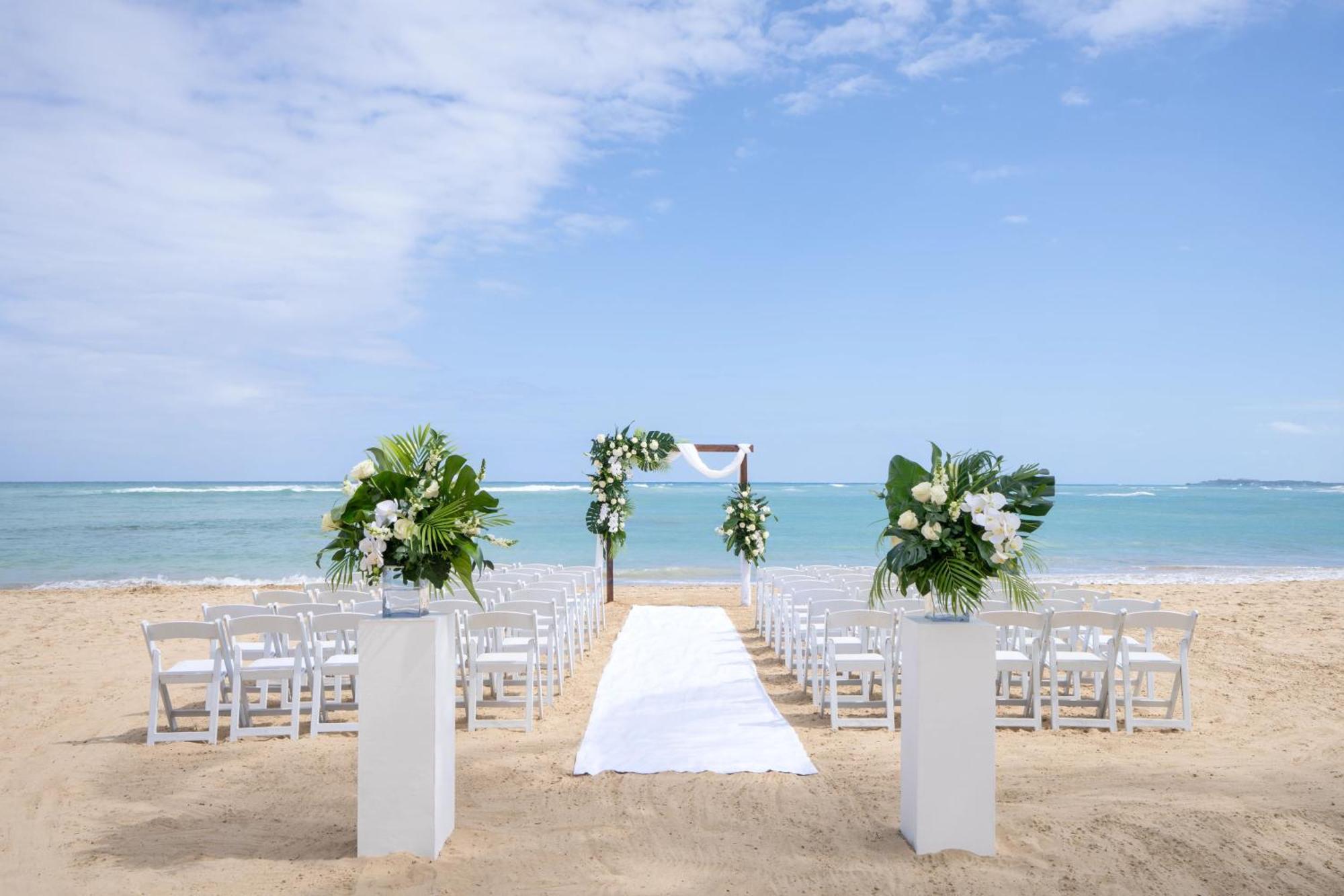 Breathless Punta Cana Resort & Spa (Adults Only) Kültér fotó Beach wedding